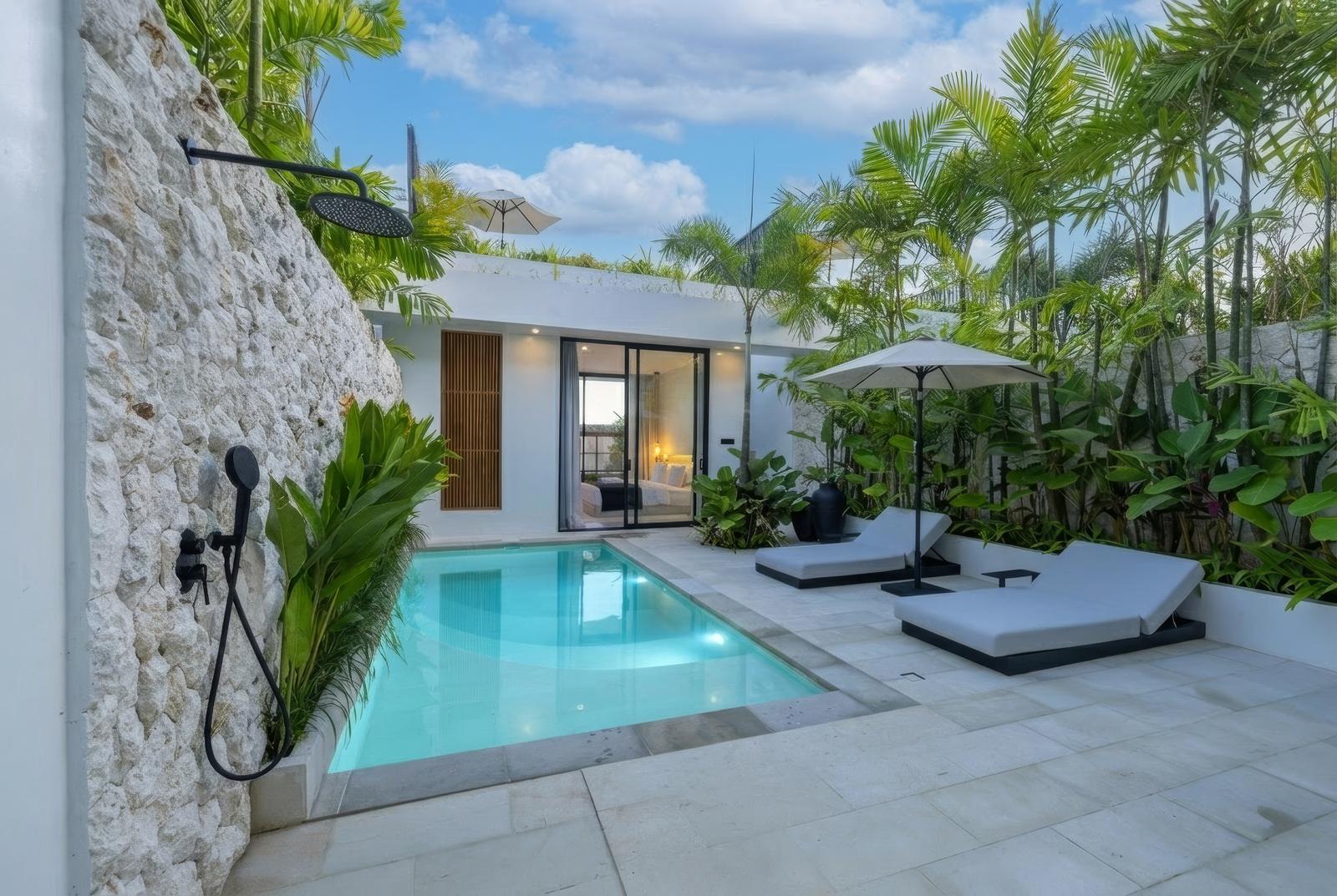 Private pool and villa in Bali